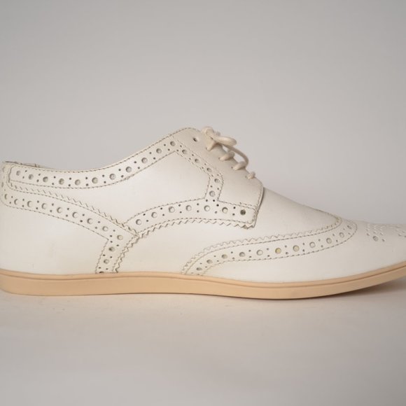 NEW Base London Men's Leather Wingtip Sneaker - Picture 6 of 8